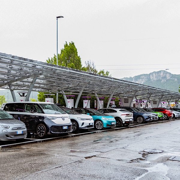 Introducing the flexible charging tariff for all brands of EVs
