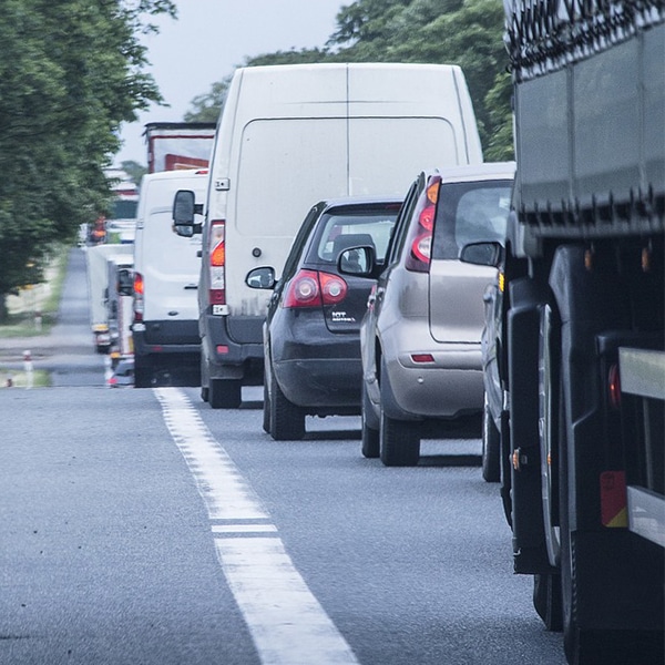 Longer-term road strategy needed says Logistics UK