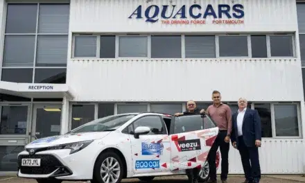 Aqua Cars joins forces with fastest-growing private hire firm Veezu