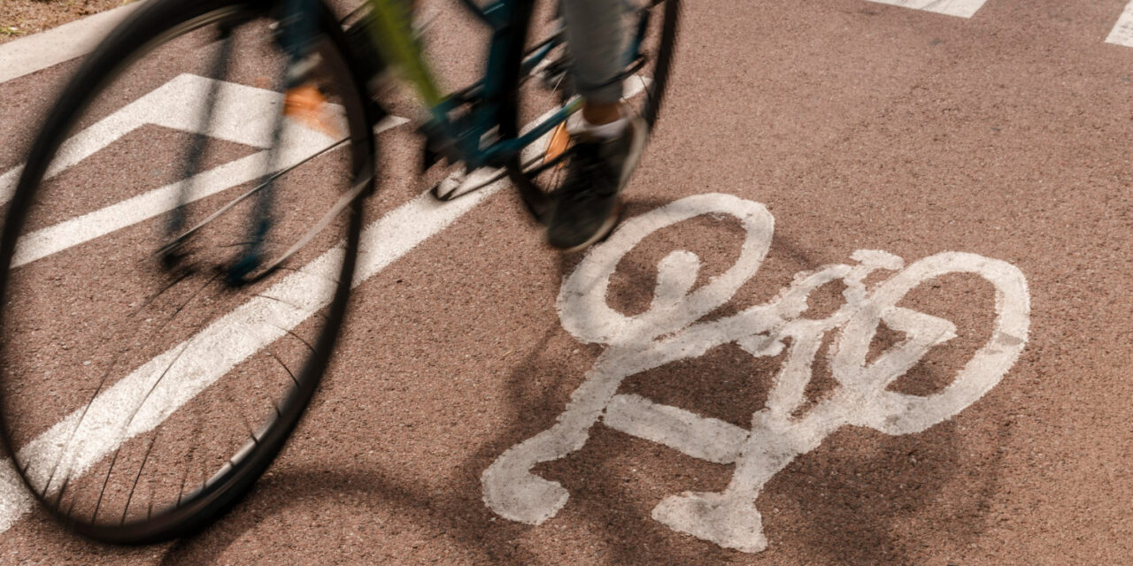 New laws to be introduced to prosecute dangerous cyclists